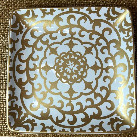 Casbah Gold Appetizer Plate by 222 Fifth (4) - Picture 7 of 8
